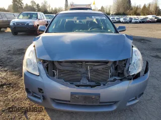 2010 Nissan Altima 2.5 S with VIN 1N4AL2AP1AN556704, listed as a Copart auction lot 42111685 with 85,131 mi miles and Salvage Title. Bid and sale history available at carsss.com. Image 5.