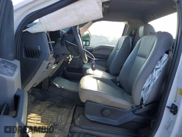 2021 Ford F-250 XLT z VIN 1FTBF2B69MEC28981, wystawiony jako Copart lot #47862774 z przebiegiem 28 712 mil mil oraz Szkoda całkowita • Salvage title. Historia ofert i sprzedaży dostępna na DreamBid. Obrazek 7.