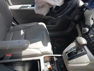 2013 Honda CR-V EX-L с VIN 2HKRM4H77DH676779, выставлен на аукционе IAAI как лот 42473973 с пробегом 82 105 миль миль и . История ставок и продаж доступна на DreamBid. Изображение 17.