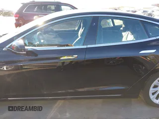 2017 Tesla Model S 60 with VIN 5YJSA1E19HF226094, listed as a IAAI auction lot 40931307 with 80,392 mi miles and . Bid and sale history available at DreamBid. Image 15.