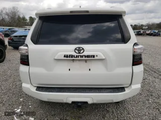 2018 Toyota 4Runner SR5 with VIN JTEZU5JR5J5172000, listed as a Copart auction lot 47231275 with 104,176 mi miles and Salvage Title. Bid and sale history available at carsss.com. Image 6.
