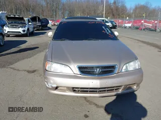 2001 Acura TL with VIN 19UUA56611A003736, listed as a IAAI auction lot 42068748 with 122,214 mi miles. Bid and sale history available at carsss.com. Image 14.