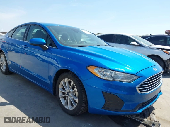 2020 Ford Fusion SE z VIN 3FA6P0HD8LR135668, wystawiony jako IAAI lot #42253008 z przebiegiem 69 625 mil mil oraz . Historia ofert i sprzedaży dostępna na DreamBid. Obrazek 1.