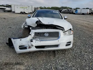 2013 Jaguar XJ with VIN SAJWA2GB3DLV52351, listed as a Copart auction lot 73343244 with 78,522 mi miles and Salvage Title. Bid and sale history available at carsss.com. Image 5.