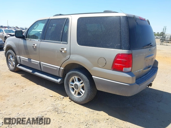 2003 Ford Expedition Special Service с VIN 1FMFU16L33LA47480, выставлен на аукционе IAAI как лот 42514616 с пробегом 205 802 миль миль и . История ставок и продаж доступна на DreamBid. Изображение 3.
