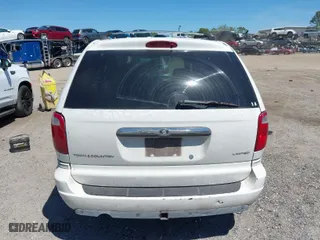 2005 Chrysler Town & Country Limited with VIN 2C8GP64L65R177827, listed as a IAAI auction lot 41860363 with 204,557 mi miles. Bid and sale history available at carsss.com. Image 16.