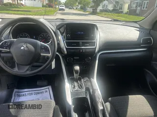 2019 Mitsubishi Eclipse Cross ES z VIN JA4AS3AA4KZ016007, wystawiony jako Copart lot #57044865 z przebiegiem 141 904 mil mil oraz Tytuł czysty. Historia ofert i sprzedaży dostępna na DreamBid. Obrazek 9.