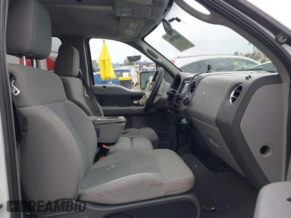2008 Ford F-150 XLT z VIN 1FTPW14548FA79190, wystawiony jako IAAI lot #41809896 z przebiegiem 271 769 mil mil oraz . Historia ofert i sprzedaży dostępna na DreamBid. Obrazek 5.