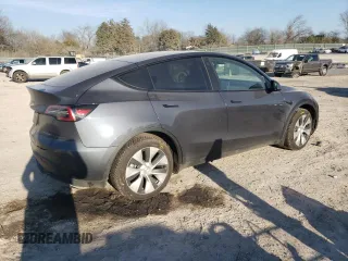 2022 Tesla Model Y Long Range with VIN 7SAYGDEE6NF331851, listed as a Copart auction lot 43600955 with 32,680 mi miles and Salvage Title. Bid and sale history available at DreamBid. Image 3.