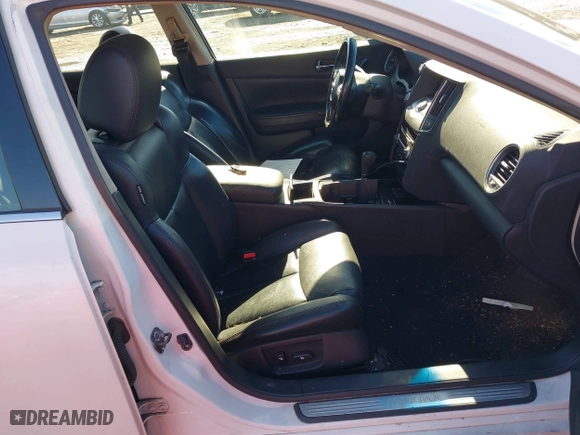 2010 Nissan Maxima 3.5 SV w/Premium Pkg with VIN 1N4AA5AP3AC806950, listed as a IAAI auction lot 41587758 with 123,470 mi miles. Bid and sale history available at carsss.com. Image 5.