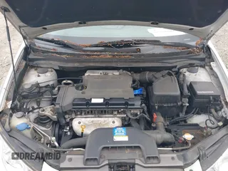 2009 Hyundai Elantra SE z VIN KMHDU46DX9U588613, wystawiony jako IAAI lot #42382685 z przebiegiem 213 577 mil mil oraz . Historia ofert i sprzedaży dostępna na DreamBid. Obrazek 10.