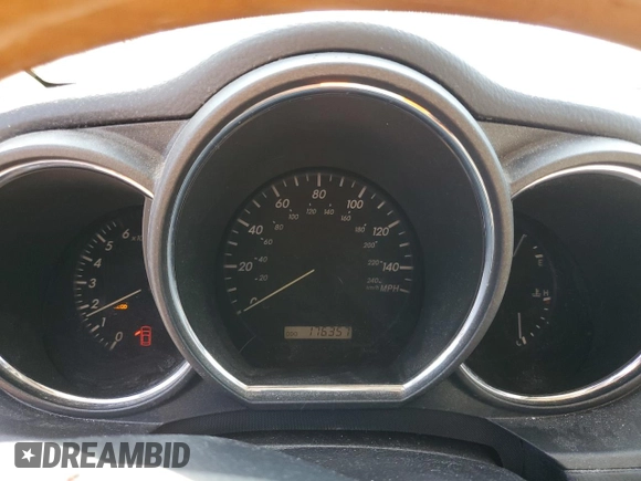 2005 Lexus RX 330 z VIN 2T2HA31U75C070140, wystawiony jako Copart lot #62336355 z przebiegiem 176 357 mil mil oraz Czysty tytuł • Clean title. Historia ofert i sprzedaży dostępna na DreamBid. Obrazek 9.