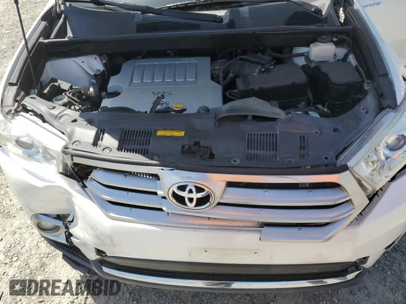 2011 Toyota Highlander Limited with VIN 5TDYK3EH6BS045702, listed as a Copart auction lot 57365345 with 178,878 mi miles and Salvage title. Bid and sale history available at DreamBid. Image 12.