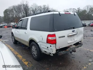 2010 Ford Expedition EL XLT with VIN 1FMJK1H59AEB68949, listed as a IAAI auction lot 41433638 with 299,349 mi miles. Bid and sale history available at carsss.com. Image 3.
