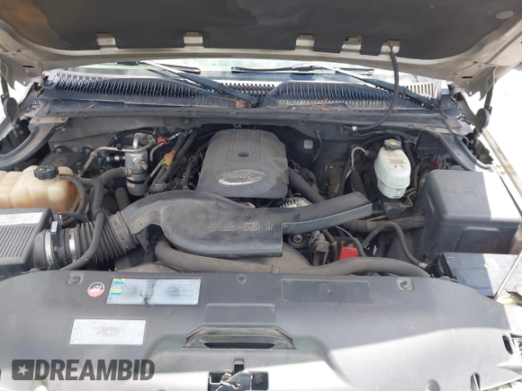 2004 Chevrolet Tahoe LS with VIN 1GNEC13V04R216255, listed as a IAAI auction lot 42531035 with 309,058 mi miles and . Bid and sale history available at DreamBid. Image 10.