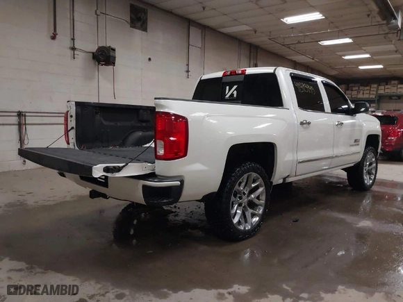 2018 Chevrolet Silverado 1500 LTZ with VIN 3GCUKSEJ5JG322476, listed as a IAAI auction lot 41393943 with 83,141 mi miles. Bid and sale history available at carsss.com. Image 4.