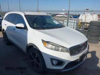 2017 Kia Sorento EX с VIN 5XYPH4A50HG294904, выставлен на аукционе IAAI как лот 42536961 с пробегом 117 164 миль миль и . История ставок и продаж доступна на DreamBid. Изображение 1.