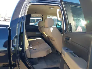 2007 Toyota Tundra SR5 with VIN 5TFBV54127X011965, listed as a IAAI auction lot 41670795 with 156,864 mi miles. Bid and sale history available at carsss.com. Image 8.