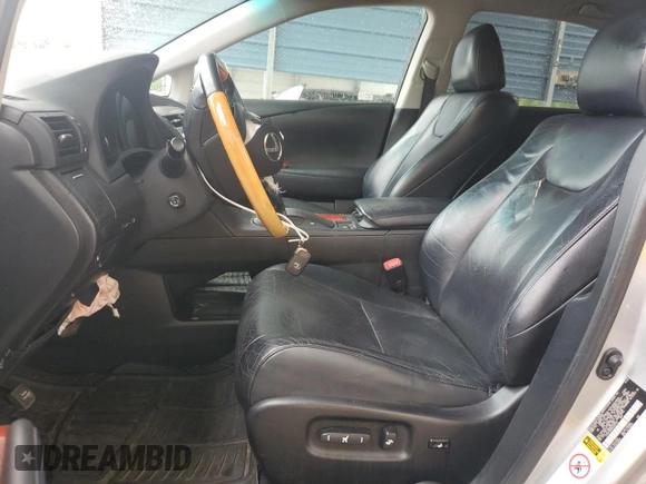 2010 Lexus RX 350 z VIN 2T2ZK1BA6AC020110, wystawiony jako Copart lot #50377505 z przebiegiem 176 067 mil mil oraz Szkoda całkowita • Salvage title. Historia ofert i sprzedaży dostępna na DreamBid. Obrazek 7.