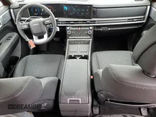 2025 Hyundai Santa Fe SEL z VIN 5NMP2DG10SH019939, wystawiony jako Copart lot #49004125 z przebiegiem 1 963 mil mil oraz Szkoda całkowita • Salvage title. Historia ofert i sprzedaży dostępna na DreamBid. Obrazek 8.