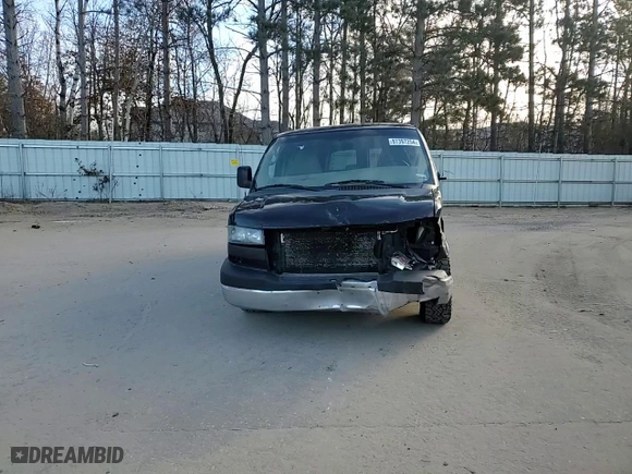 2010 GMC Savana Passenger LT with VIN 1GKUHCD49A1178319, listed as a Copart auction lot 87397254 with NaN miles and Salvage Title. Bid and sale history available at carsss.com. Image 12.