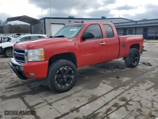 2010 Chevrolet Silverado 1500 LT with VIN 1GCSKSE30AZ295387, listed as a Copart auction lot 81740104 with 212,163 mi miles and Clean Title. Bid and sale history available at carsss.com. Image 1.
