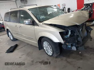 2012 Chrysler Town & Country Limited z VIN 2C4RC1GG6CR117065, wystawiony jako IAAI lot #42149724 z przebiegiem Nie podano mil oraz . Historia ofert i sprzedaży dostępna na DreamBid. Obrazek 1.