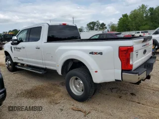 2017 Ford F-350 Lariat с VIN 1FT8W3DT7HEC33220, выставлен на аукционе Copart как лот 52855575 с пробегом 250 666 миль миль и Списание • Salvage title. История ставок и продаж доступна на DreamBid. Изображение 2.