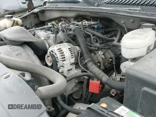 2003 Chevrolet Silverado 1500 LT with VIN 1GCEK19T33E268065, listed as a IAAI auction lot 41838254 with 247,179 mi miles and . Bid and sale history available at DreamBid. Image 19.