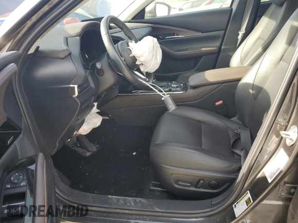 2021 Mazda CX-30 Premium z VIN 3MVDMBDL2MM315521, wystawiony jako Copart lot #75791414 z przebiegiem 23 515 mil mil oraz Szkoda całkowita • Salvage title. Historia ofert i sprzedaży dostępna na DreamBid. Obrazek 7.