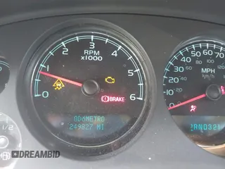 2008 Chevrolet Avalanche LT w/3LT with VIN 3GNEC12008G113297, listed as a IAAI auction lot 41849301 with 249,827 mi miles. Bid and sale history available at carsss.com. Image 7.