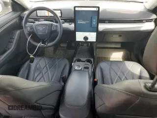 2023 Ford Mustang Mach-E Select с VIN 3FMTK1RM5PMA46901, выставлен на аукционе Copart как лот 55126655 с пробегом 25 845 миль миль и Списание • Salvage title. История ставок и продаж доступна на DreamBid. Изображение 8.