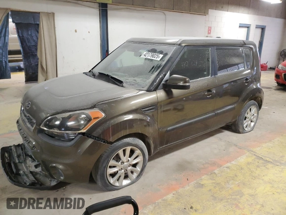 2012 Kia Soul + with VIN KNDJT2A61C7375496, listed as a Copart auction lot 42179025 with 124,004 mi miles and Non Repairable. Bid and sale history available at carsss.com. Image 1.