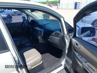 2004 Mitsubishi Endeavor Limited z VIN 4A4MM41S34E001920, wystawiony jako IAAI lot #42172909 z przebiegiem 196 140 mil mil oraz . Historia ofert i sprzedaży dostępna na DreamBid. Obrazek 5.