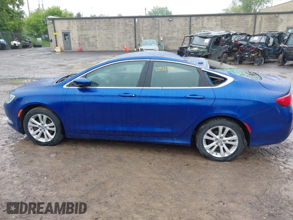 2015 Chrysler 200 Limited z VIN 1C3CCCAB8FN666691, wystawiony jako IAAI lot #42332599 z przebiegiem 101 480 mil mil oraz . Historia ofert i sprzedaży dostępna na DreamBid. Obrazek 14.
