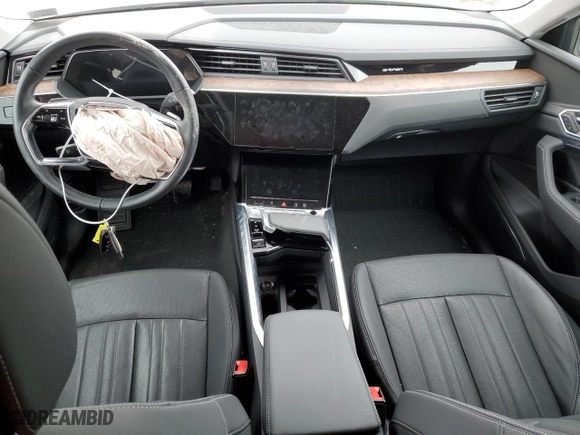 2020 Audi e-tron Sportback Premium Plus with VIN WA12ABGE5LB032271, listed as a Copart auction lot 70638782 with 17920 miles. Bid and sale history available at carsss.com. Image 8.