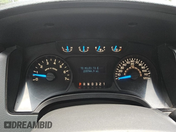 2013 Ford F-150 XL with VIN 1FTEX1CMXDKF53934, listed as a Copart auction lot 61423695 with 200,744 mi miles and Clean title. Bid and sale history available at DreamBid. Image 9.