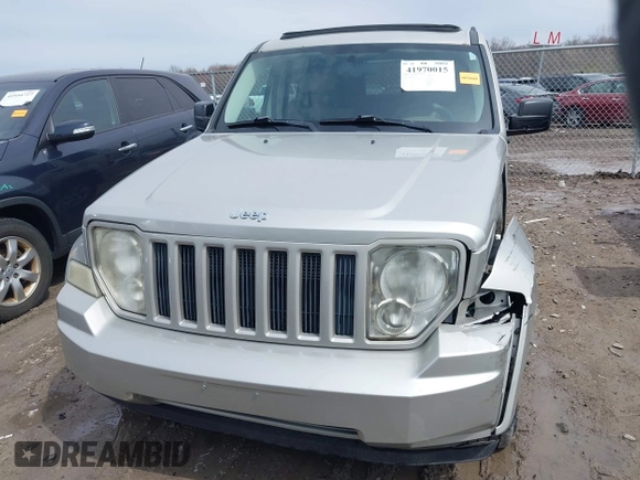 2009 Jeep Liberty Sport with VIN 1J8GN28K69W512320, listed as a IAAI auction lot 41970015 with 115,443 mi miles. Bid and sale history available at carsss.com. Image 12.