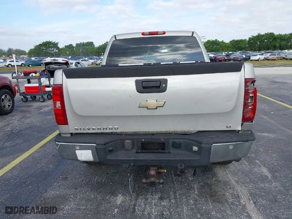 2008 Chevrolet Silverado 1500 LTZ with VIN 3GCEC13J28G138640, listed as a IAAI auction lot 42094031 with 246,804 mi miles. Bid and sale history available at carsss.com. Image 16.