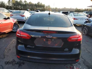 2018 Ford Focus SE with VIN 1FADP3FE5JL298004, listed as a Copart auction lot 89244705 with 0 mi miles and Salvage Title. Bid and sale history available at carsss.com. Image 7.