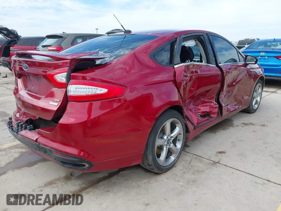 2013 Ford Fusion SE with VIN 3FA6P0H90DR142496, listed as a IAAI auction lot 41424016 with 135,099 mi miles. Bid and sale history available at carsss.com. Image 4.