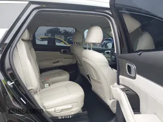 2024 Kia Sorento SX Prestige with VIN KNDRKDLGXR5247947, listed as a IAAI auction lot 42477877 with 39,120 mi miles and . Bid and sale history available at DreamBid. Image 8.