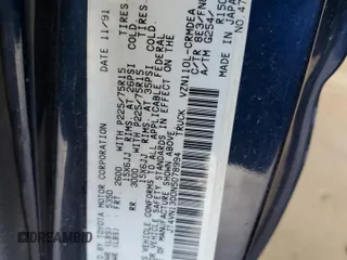 1992 Toyota Pickup DLX z VIN JT4VN13D0N5078994, wystawiony jako Copart lot #65777924 z przebiegiem 286 288 mil mil oraz Szkoda całkowita • Salvage title. Historia ofert i sprzedaży dostępna na DreamBid. Obrazek 13.