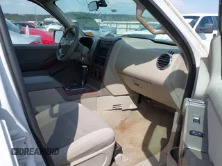 2006 Ford Explorer XLS z VIN 1FMEU72E36UB11635, wystawiony jako IAAI lot #41896140 z przebiegiem 238 333 mil mil oraz . Historia ofert i sprzedaży dostępna na DreamBid. Obrazek 5.