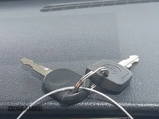 2005 Ford Mustang Deluxe с VIN 1ZVFT80N455143715, выставлен на аукционе IAAI как лот 42439492 с пробегом 131 102 миль миль и . История ставок и продаж доступна на DreamBid. Изображение 11.