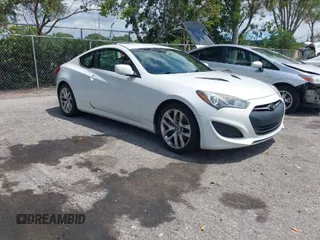 2013 Hyundai Genesis Coupe R-Spec z VIN KMHHT6KD7DU088567, wystawiony jako IAAI lot #41999209 z przebiegiem 88 086 mil mil oraz . Historia ofert i sprzedaży dostępna na DreamBid. Obrazek 1.