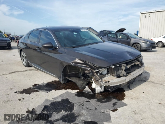 2018 Honda Accord EX with VIN 1HGCV1F48JA102920, listed as a Copart auction lot 61797325 with 59,042 mi miles and Salvage title. Bid and sale history available at DreamBid. Image 4.