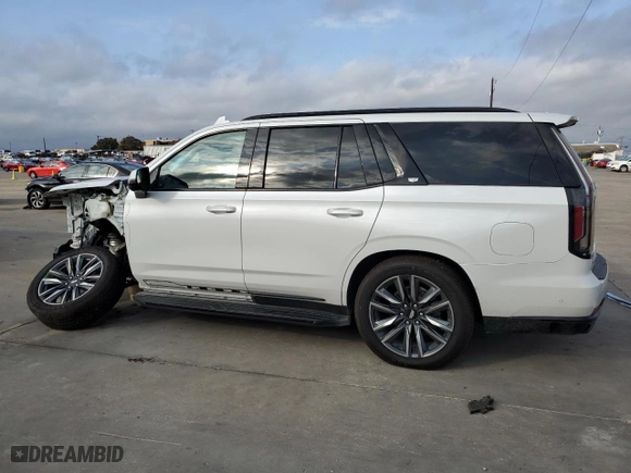2021 Cadillac Escalade Sport Platinum with VIN 1GYS4GKL0MR447002, listed as a Copart auction lot 76842504 with 44,319 mi miles and Salvage Title. Bid and sale history available at carsss.com. Image 2.