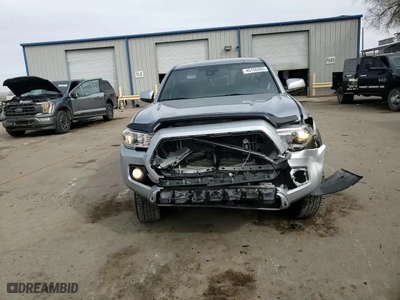 2022 Toyota Tacoma 4WD SR with VIN 3TMCZ5AN7NM476213, listed as a Copart auction lot 45156265 with 48,158 mi miles and Salvage Title. Bid and sale history available at carsss.com. Image 11.