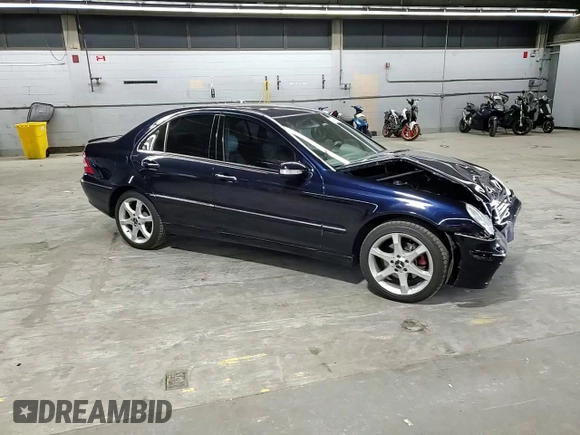 2006 Mercedes-Benz C 280 Luxury with VIN WDBRF92H16F752095, listed as a Copart auction lot 61414675 with 182,802 mi miles and Salvage title. Bid and sale history available at DreamBid. Image 13.